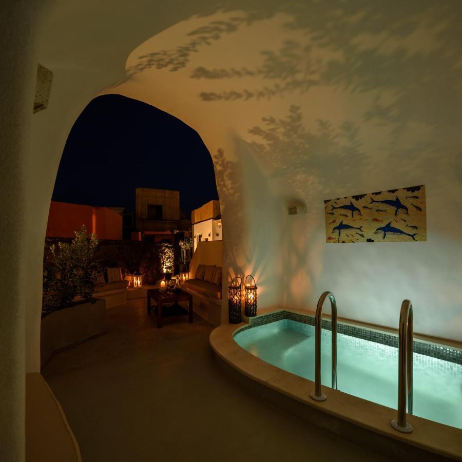 White Dream Suites Fira  Esterno foto