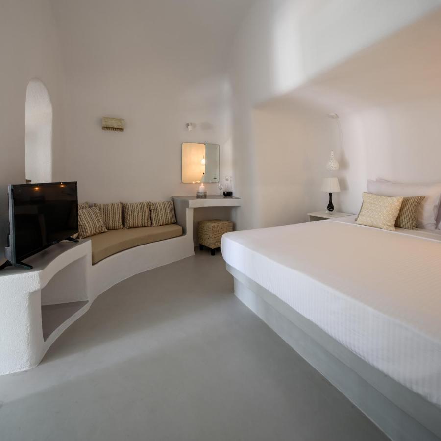 White Dream Suites Fira  Esterno foto