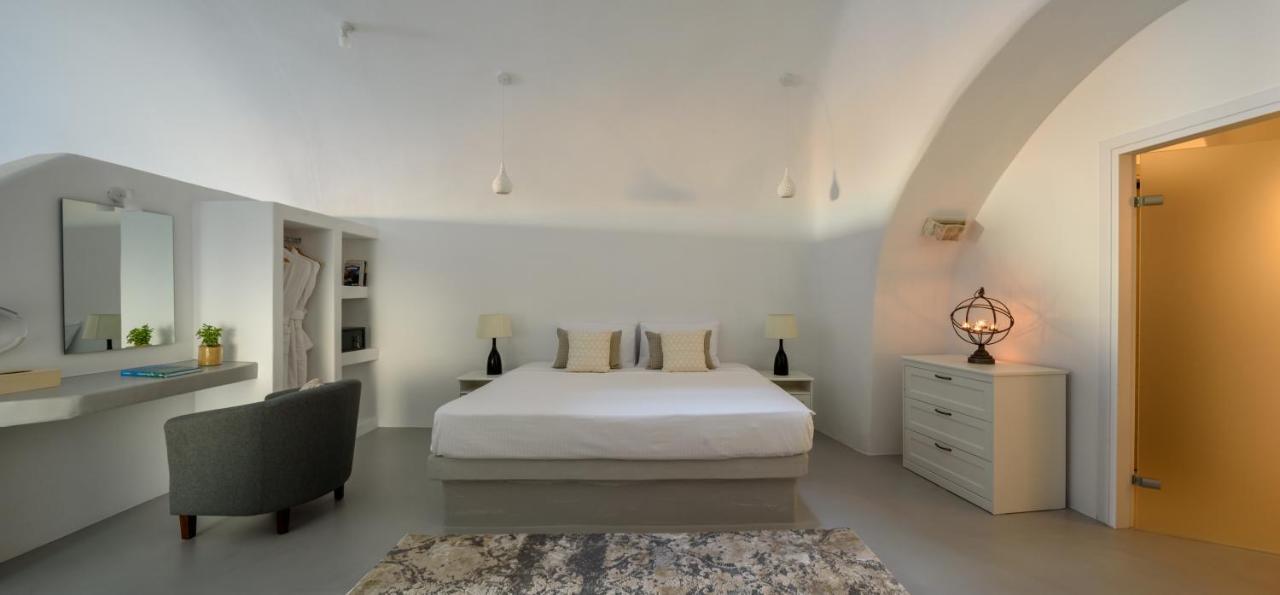 White Dream Suites Fira  Esterno foto