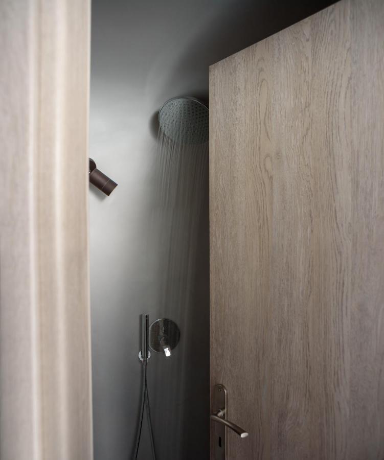 White Dream Suites Fira  Esterno foto